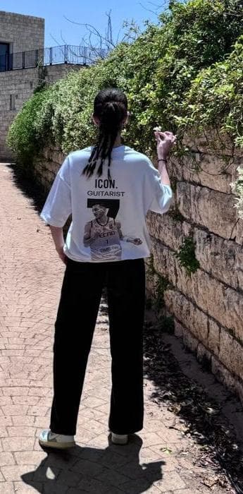 karim-zeinoun-tee model